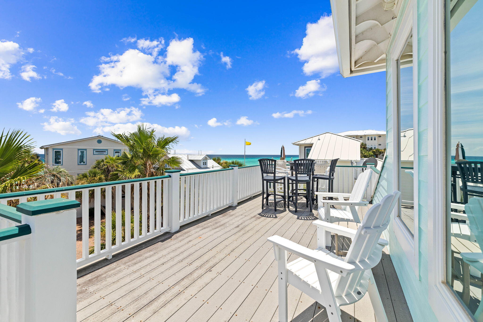 SUNRISE BEACH - Residential