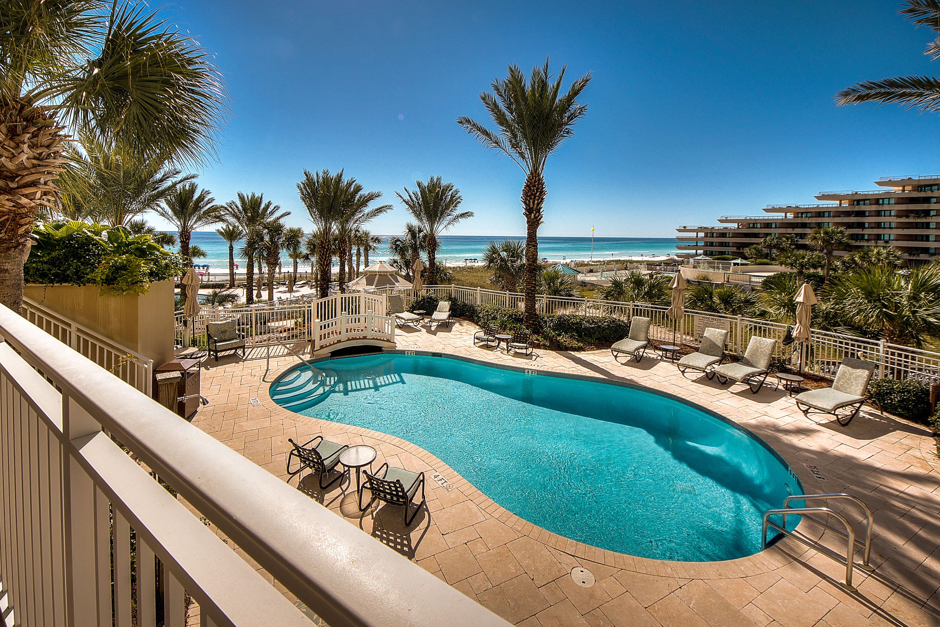 GRAND DUNES - Residential