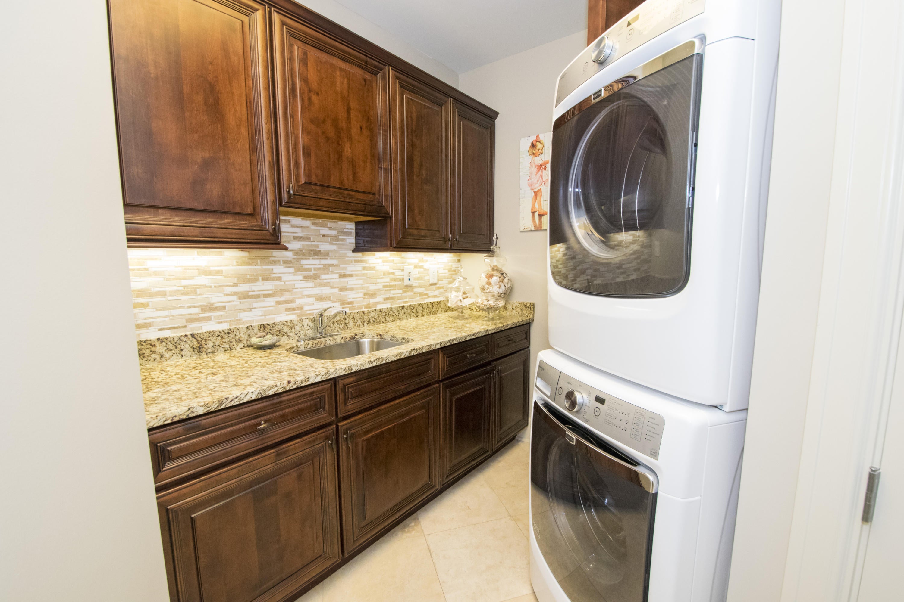 SANCTUARY BY THE SEA CONDO - Residential