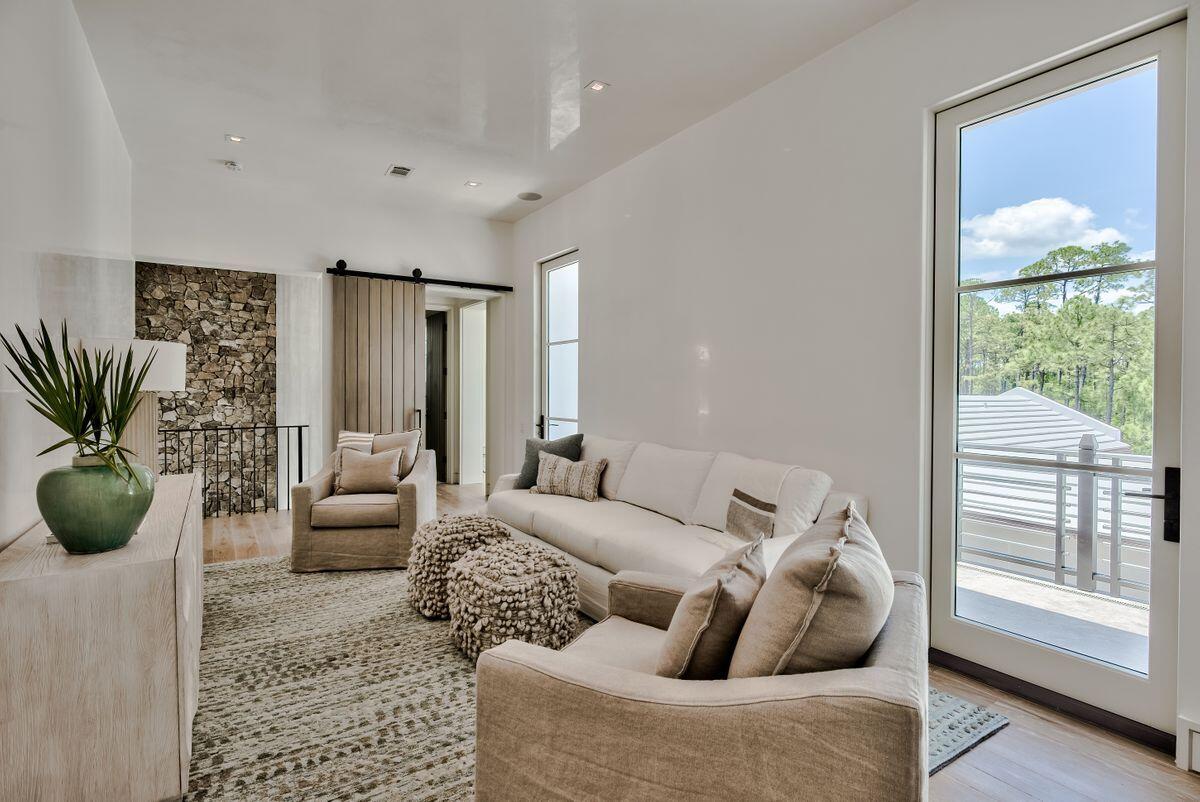 ALYS BEACH - Residential