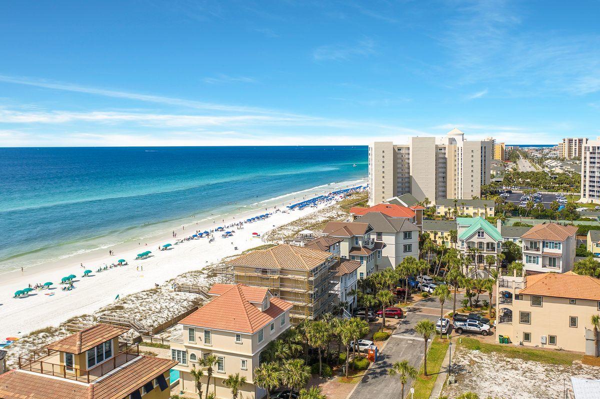 DUNES OF DESTIN - Residential
