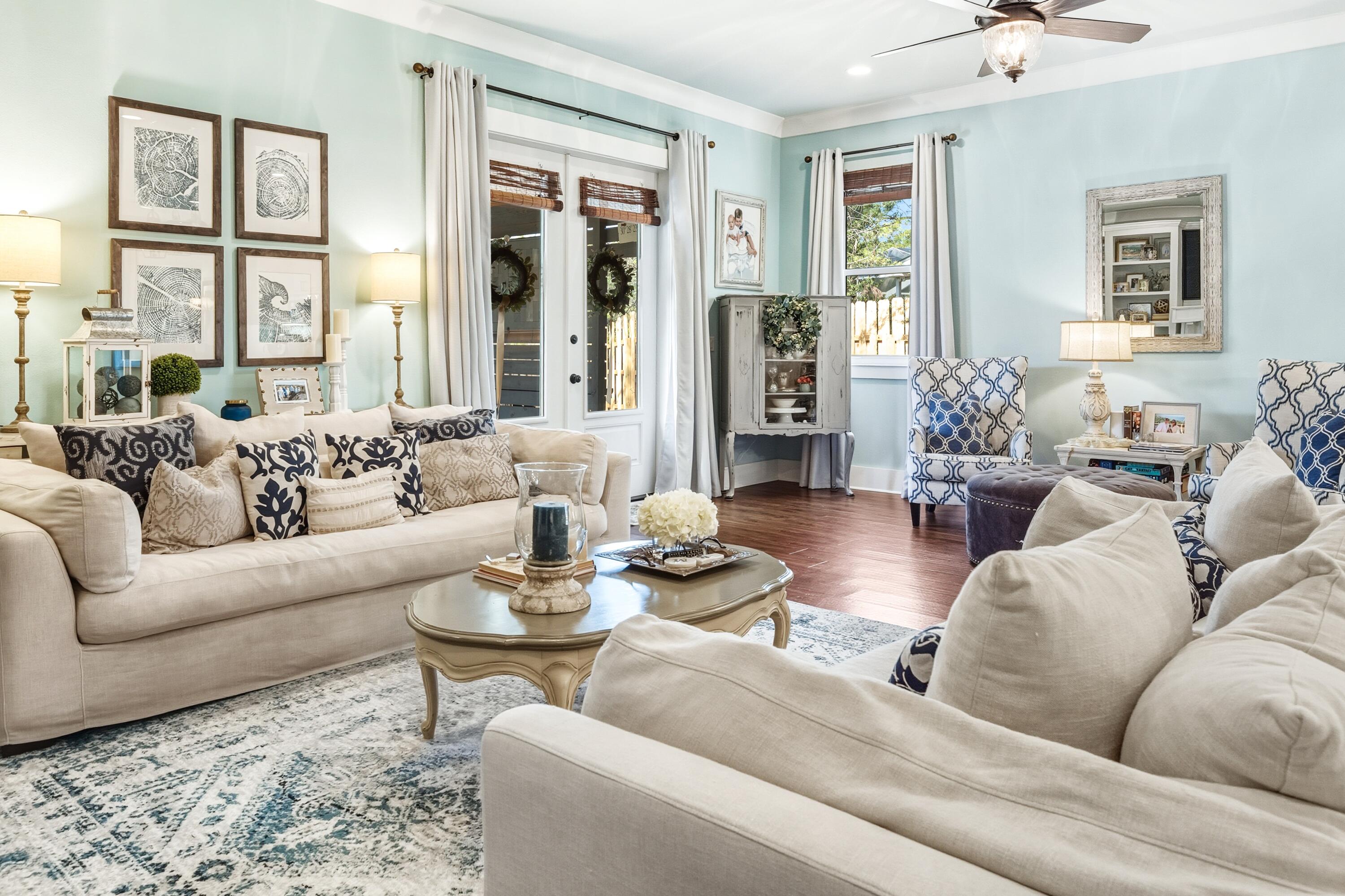BOTANY BAYOU - Residential