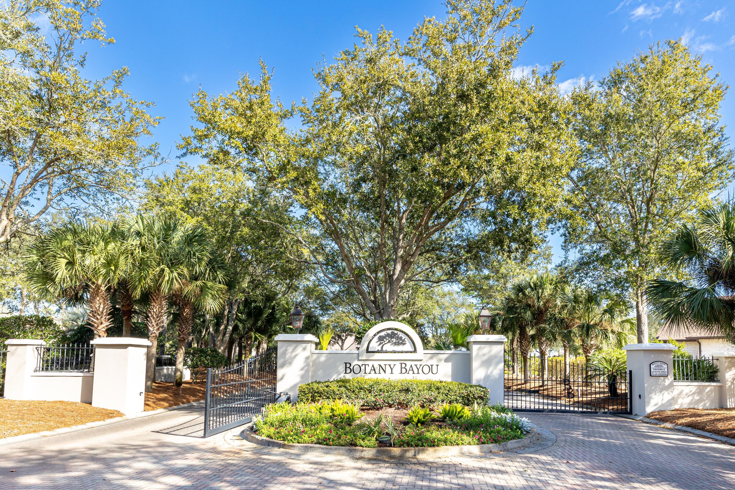 BOTANY BAYOU - Residential