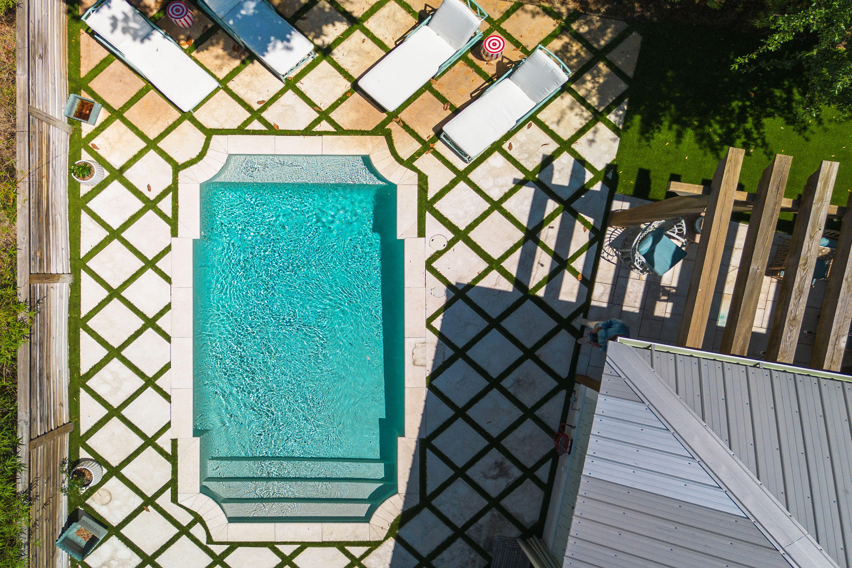 SEAGROVE 3RD ADDN - Residential