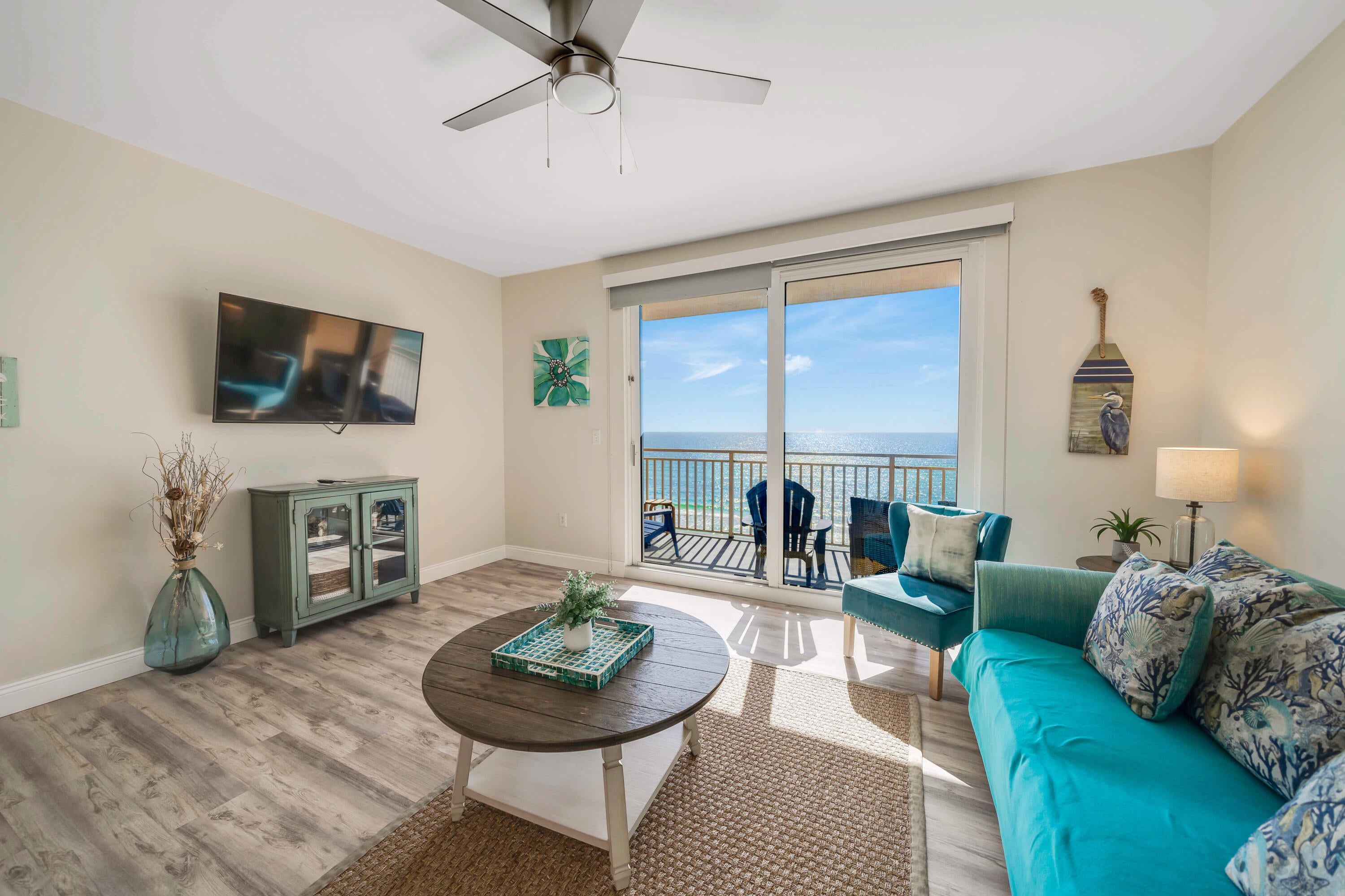 Splash Resort - Residential