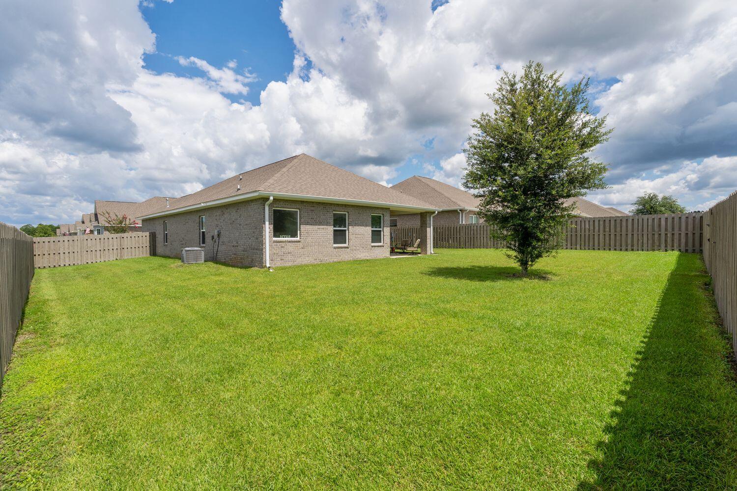 HAMMOCK BAY - Residential