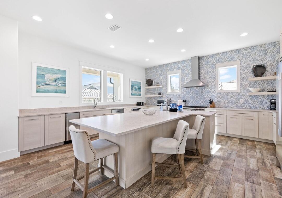 SNOW DRIFT BEACH - Residential