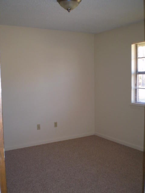 VIKING MANOR PH 1 - Residential Lease