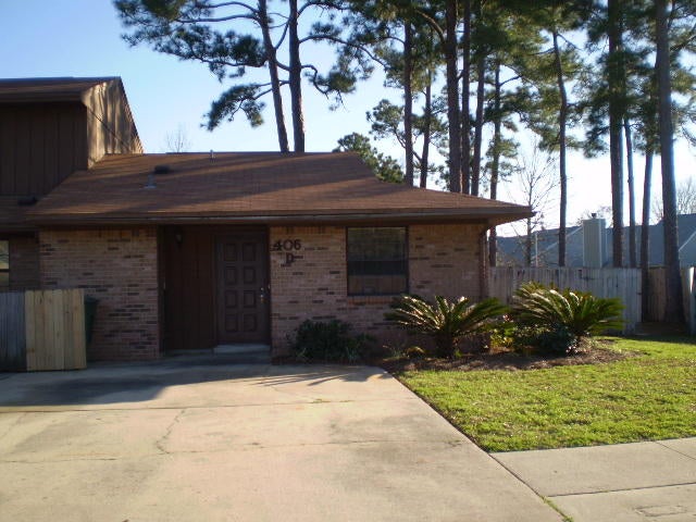 VIKING MANOR PH 1 - Residential Lease