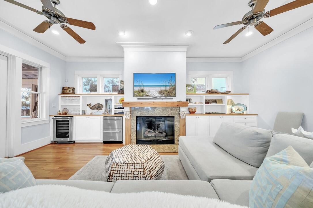 CARILLON BEACH - Residential