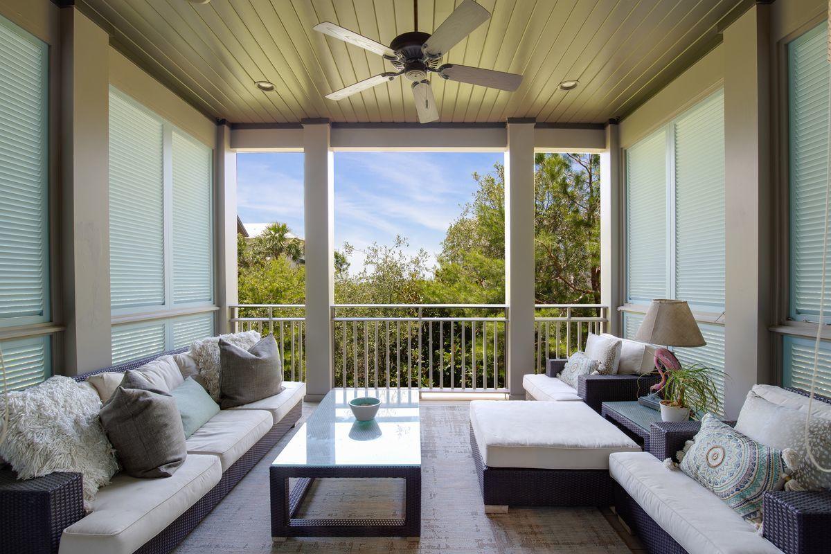 RETREAT THE - Residential