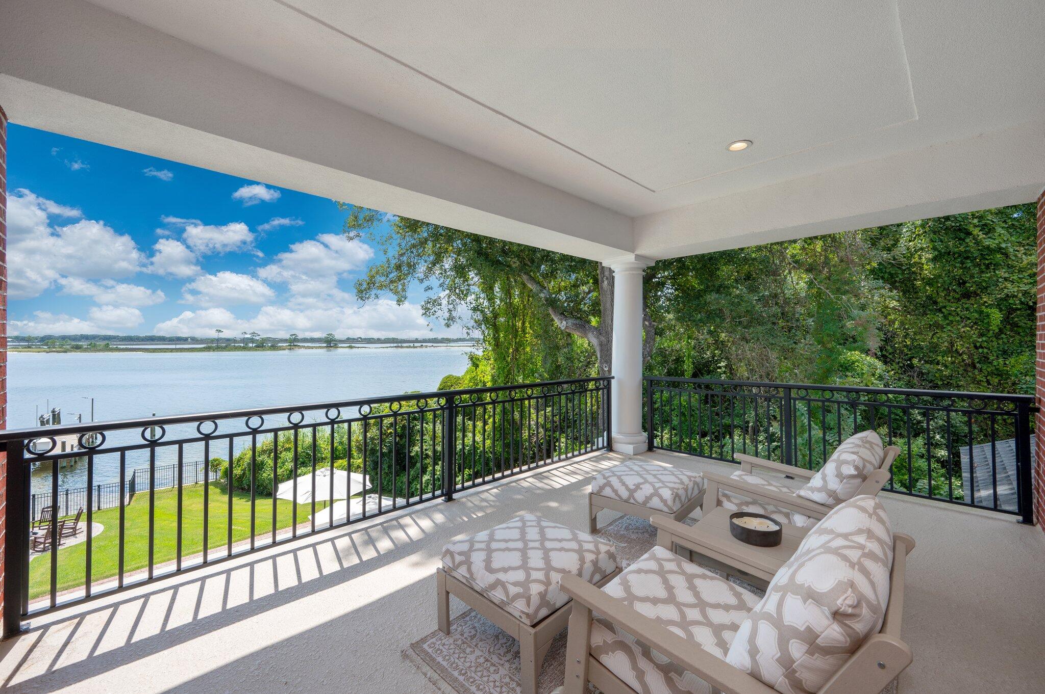 PLANTATION OAKS S/D - Residential