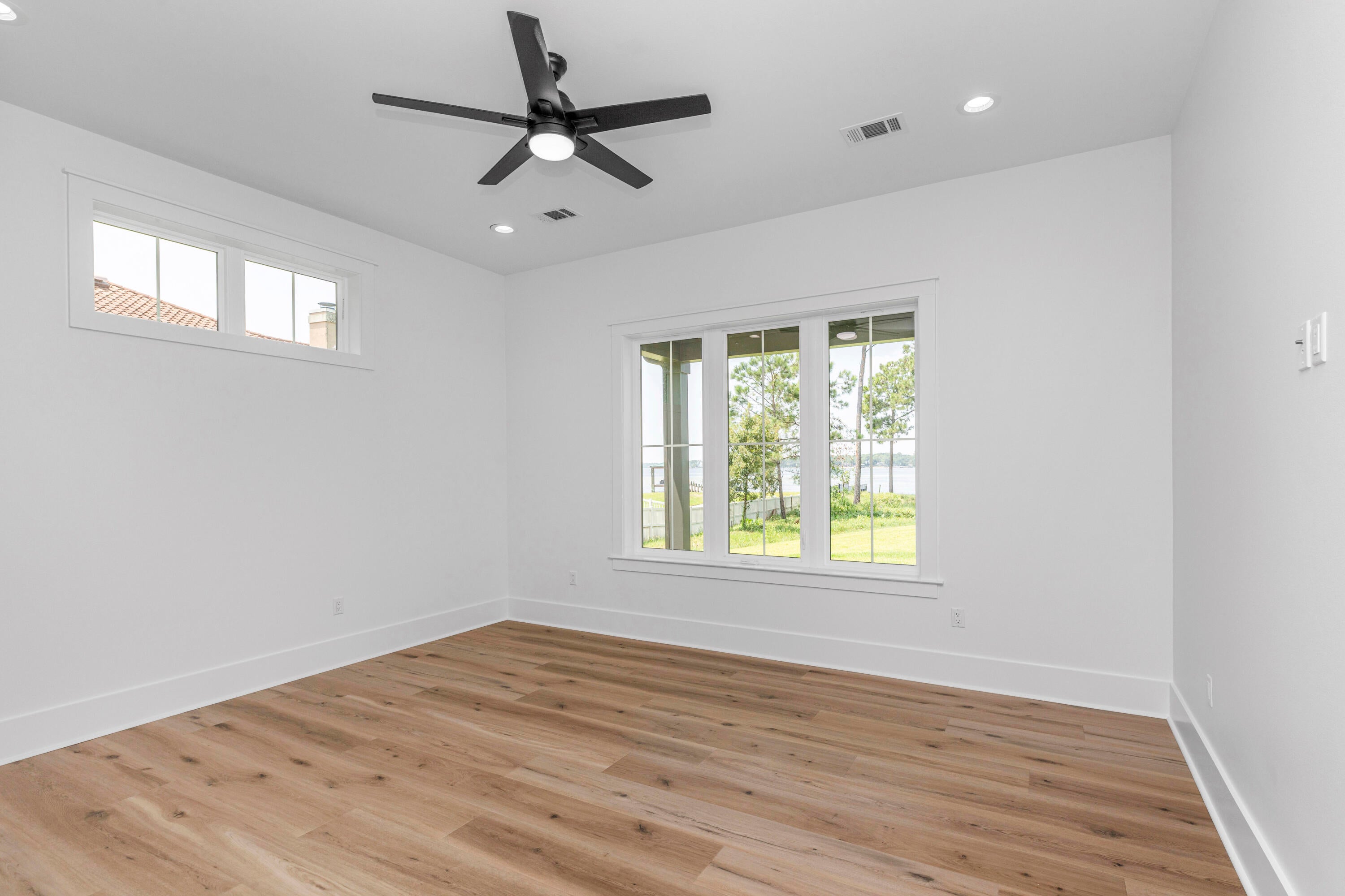NONESUCH WAY - Residential