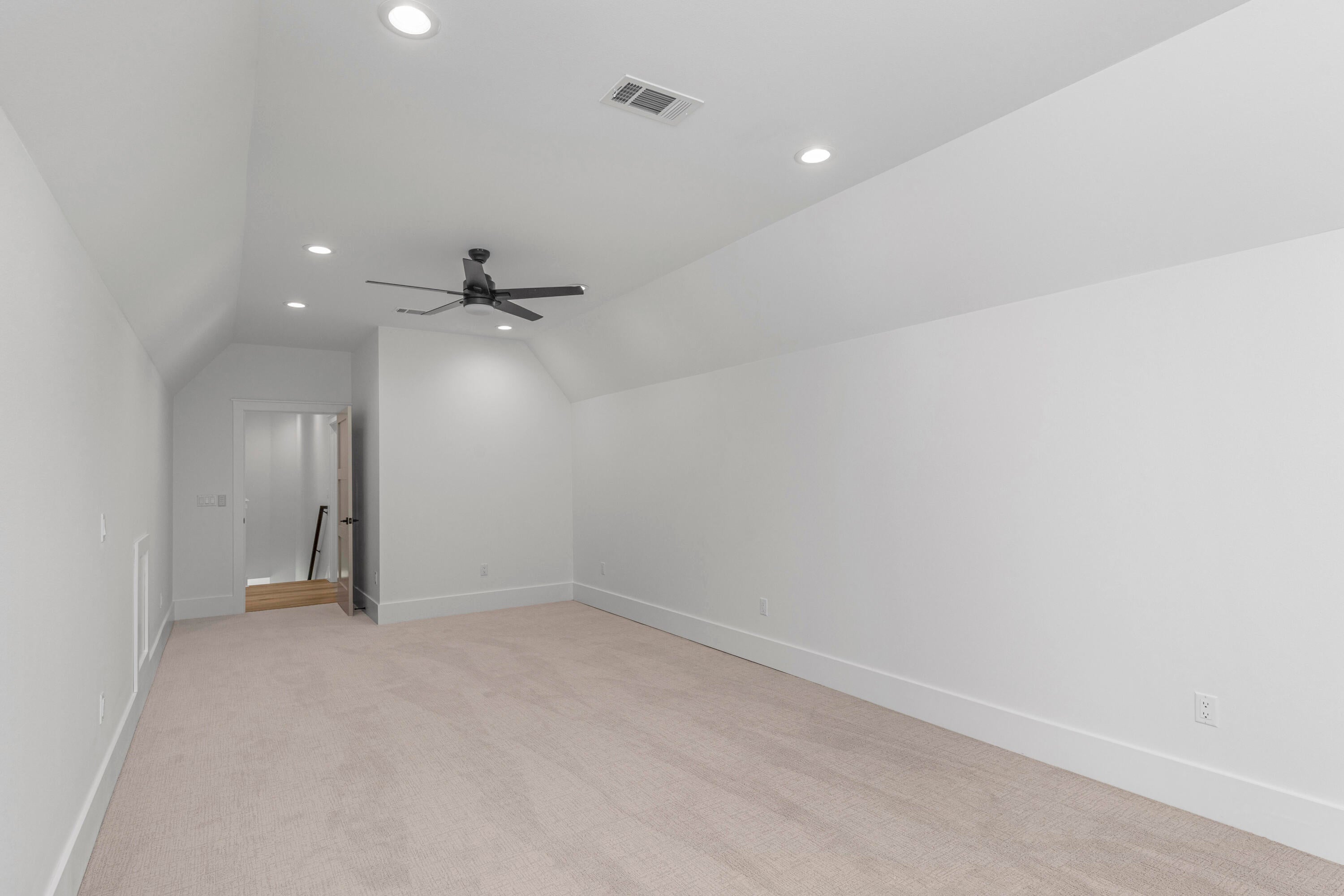 NONESUCH WAY - Residential