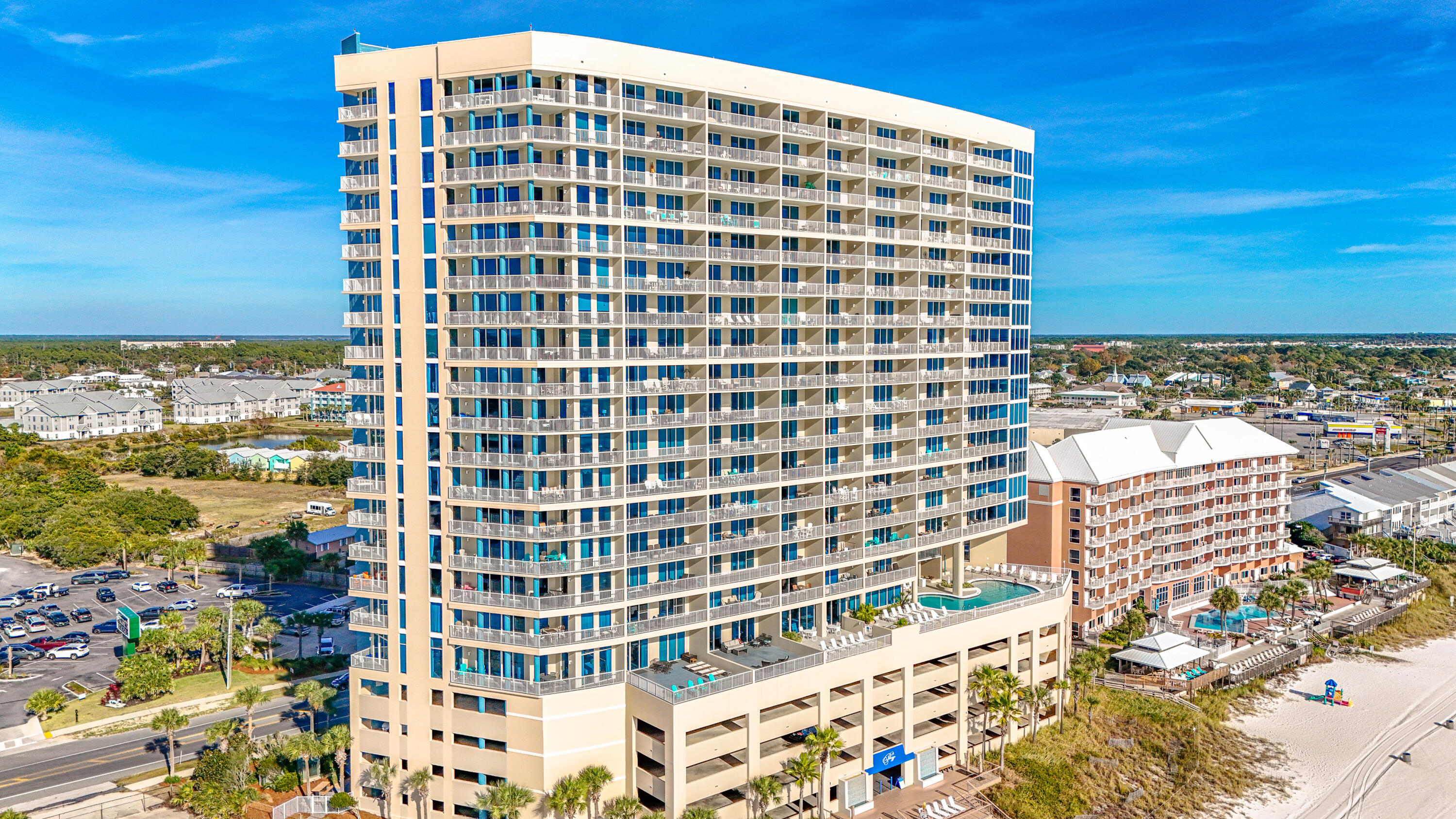 PALAZZO CONDOMINIUM - Residential
