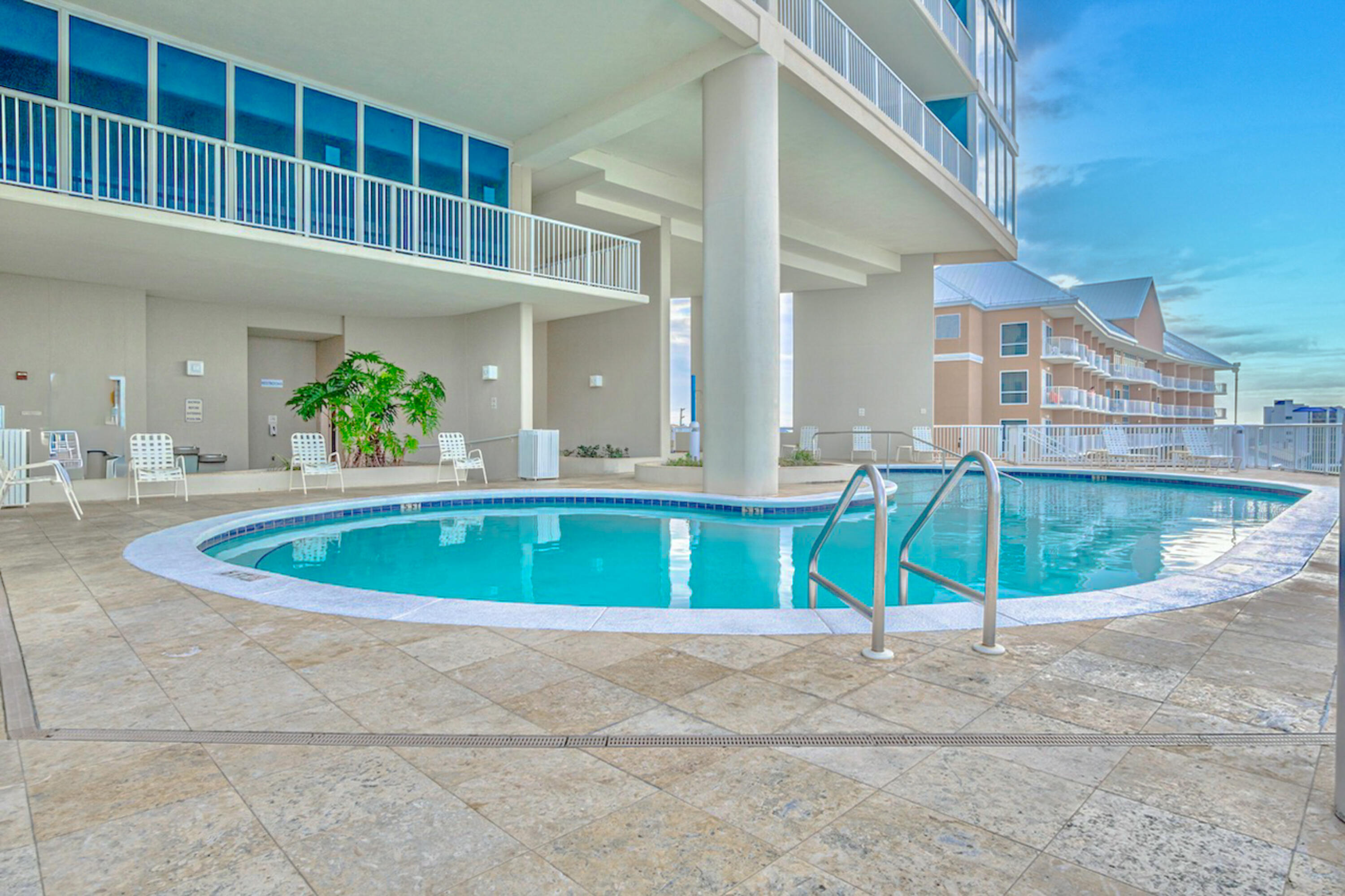PALAZZO CONDOMINIUM - Residential