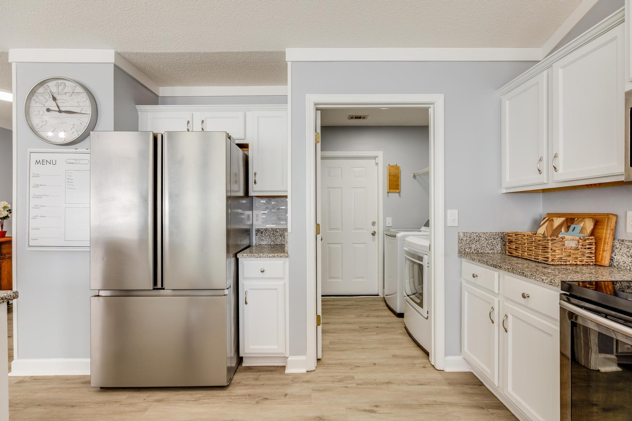 TRIPLE LAKES ESTATES - Residential