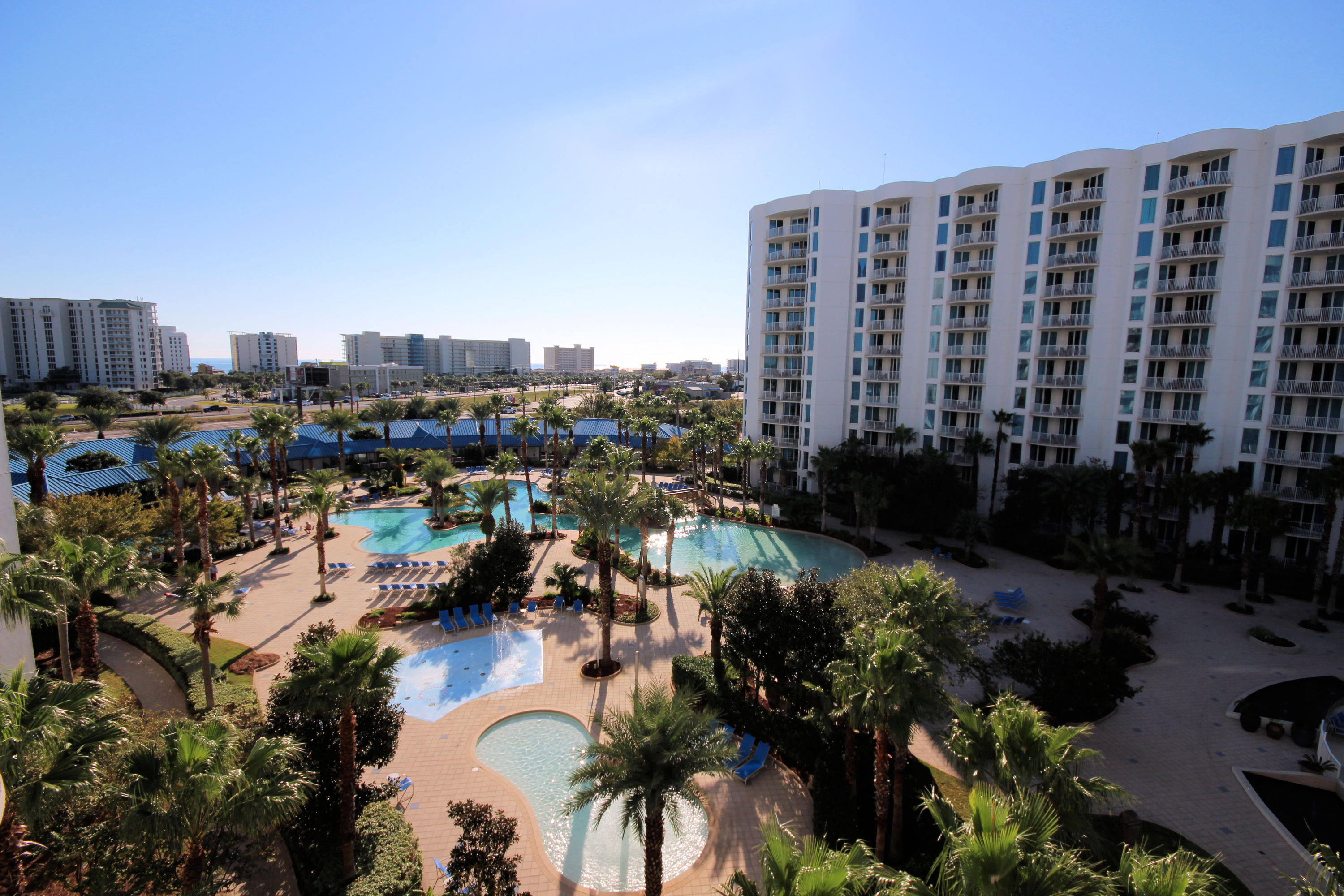 THE PALMS OF DESTIN - Residential