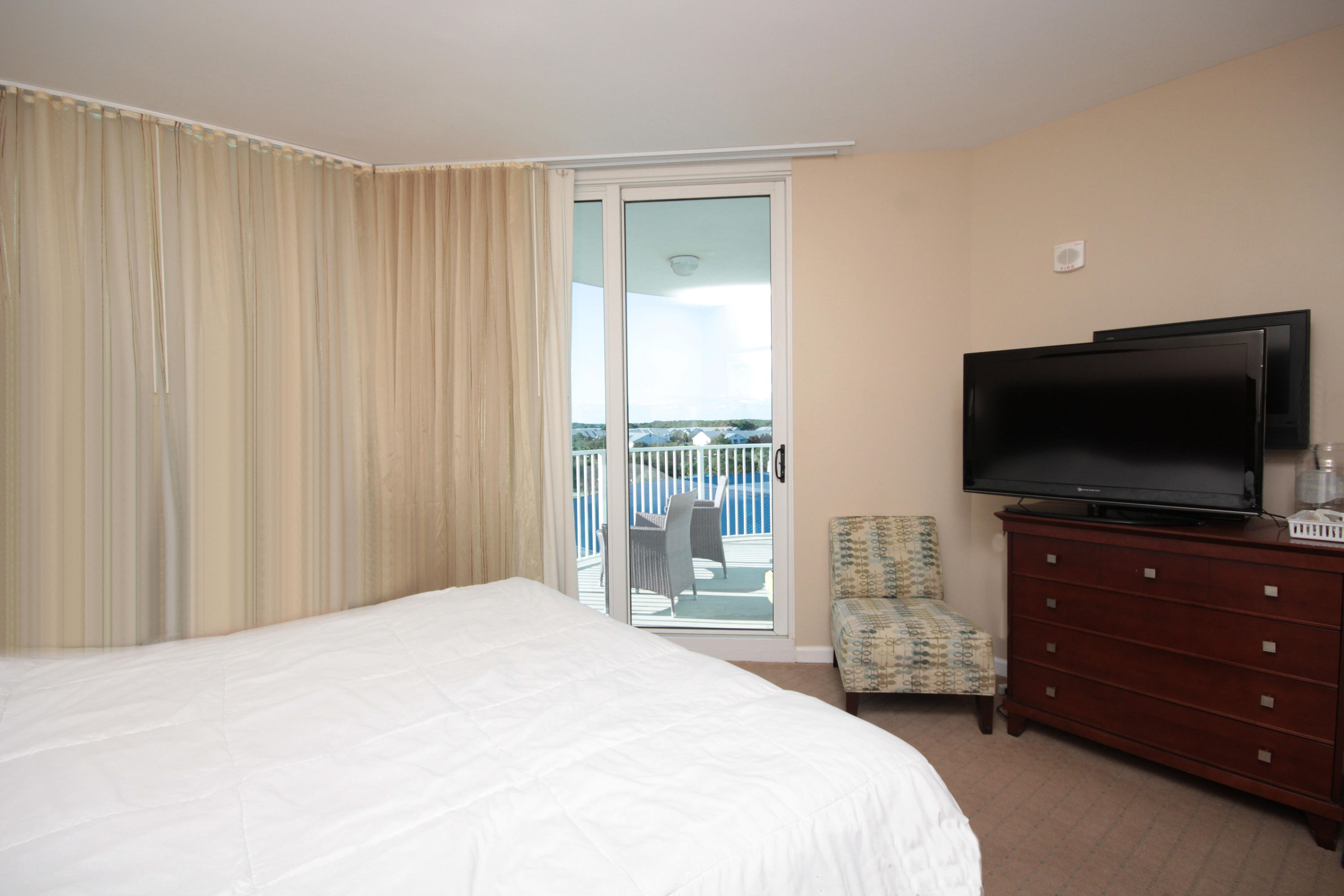 THE PALMS OF DESTIN - Residential
