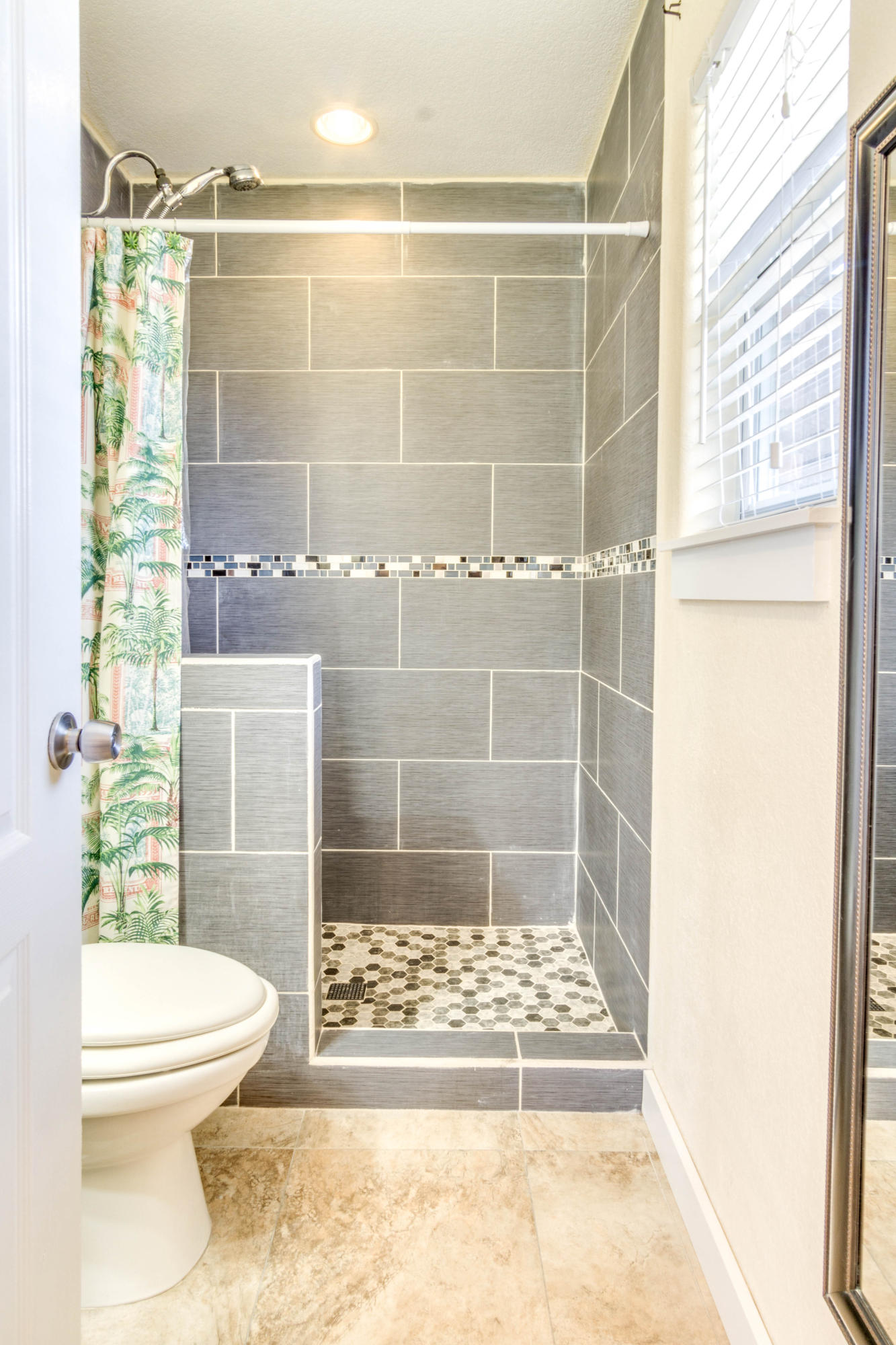 MIRAMAR ESTATES 3RD ADDN - Residential