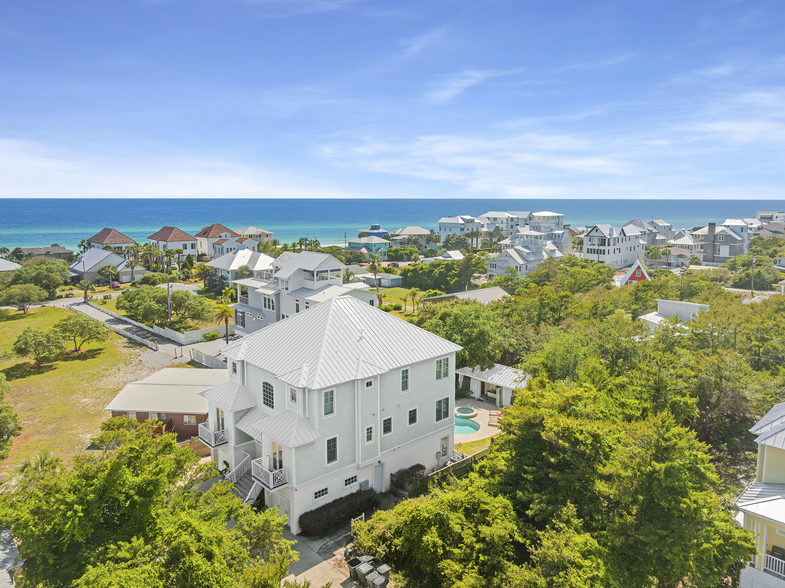 COTTAGES AT WALTON ROSE - Residential