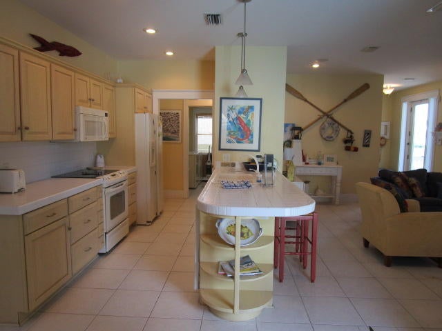 GRAYTON BEACH - Residential