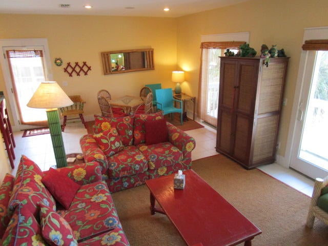 GRAYTON BEACH - Residential