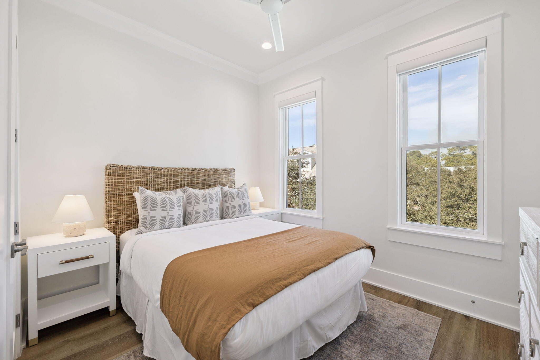 GULF SHORE MANOR - Residential