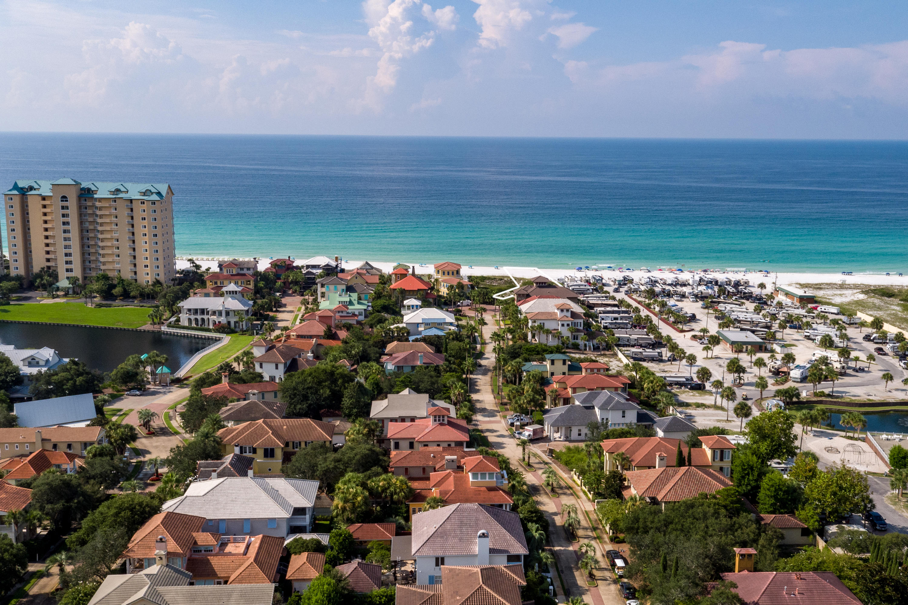 Caribe West - Land