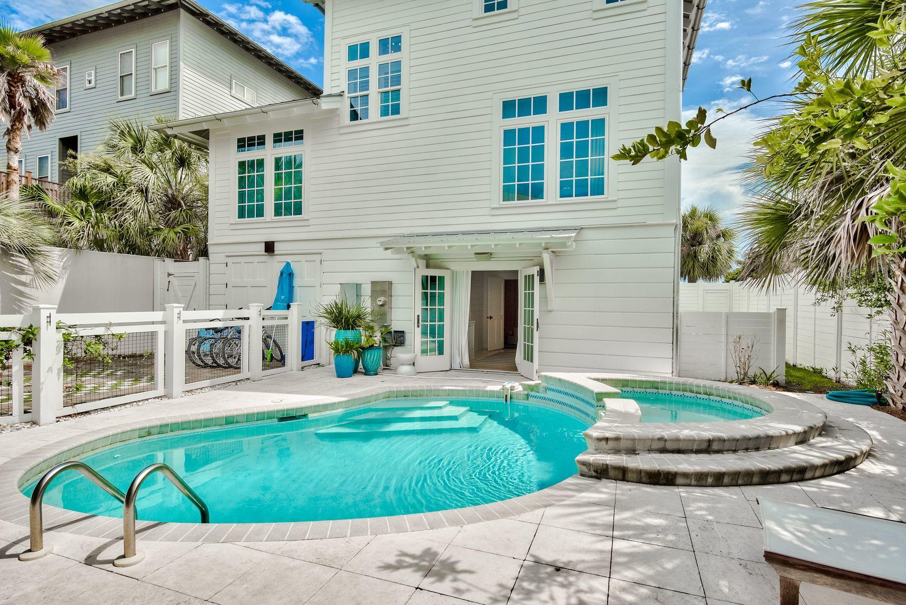 SEAGROVE 1ST ADDN - Residential