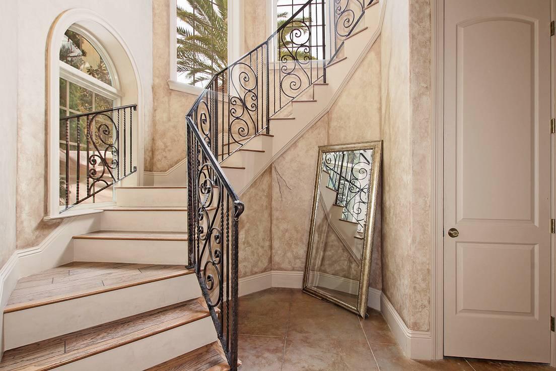 SAINT TROPEZ - Residential
