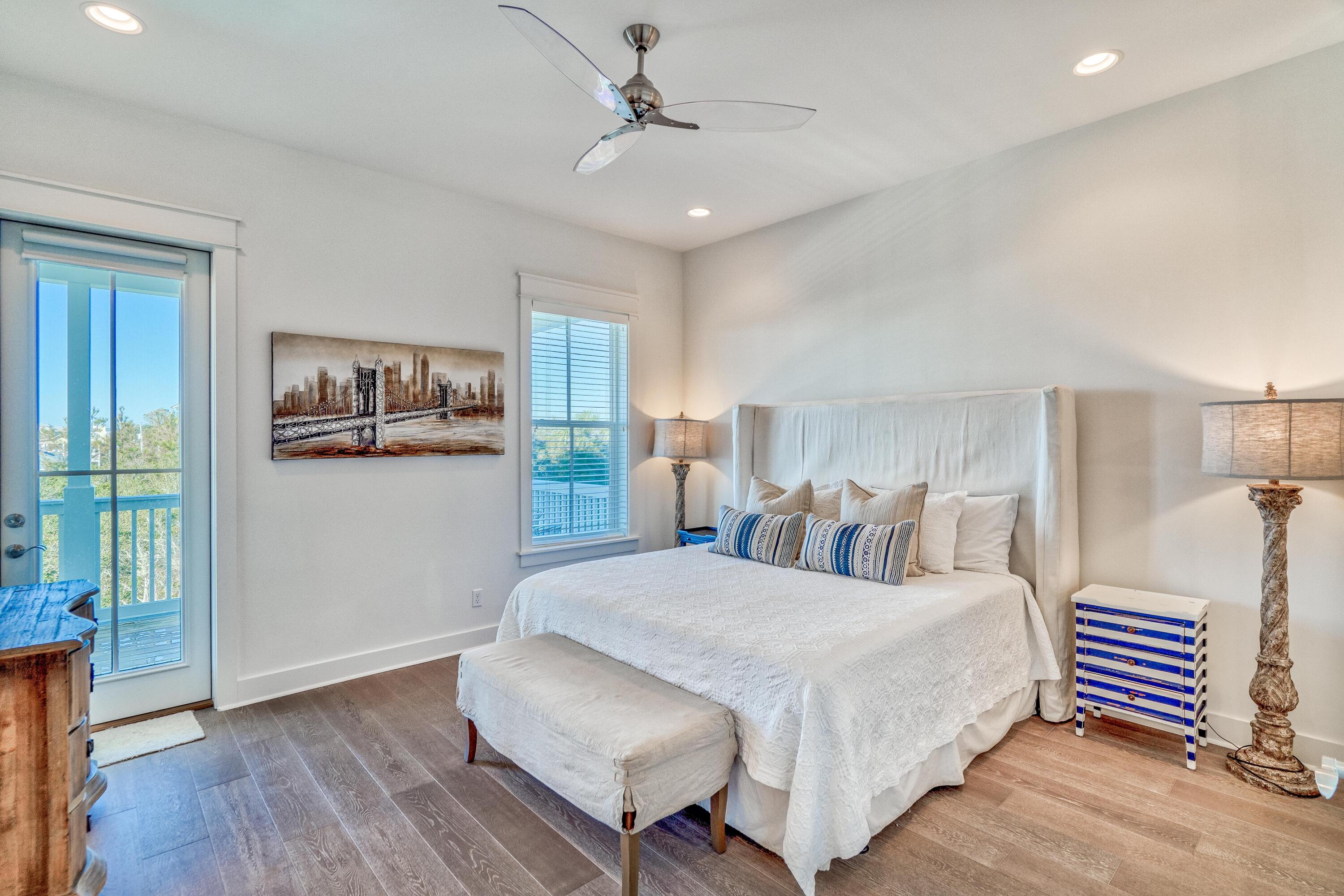 SEACREST EAST - Residential