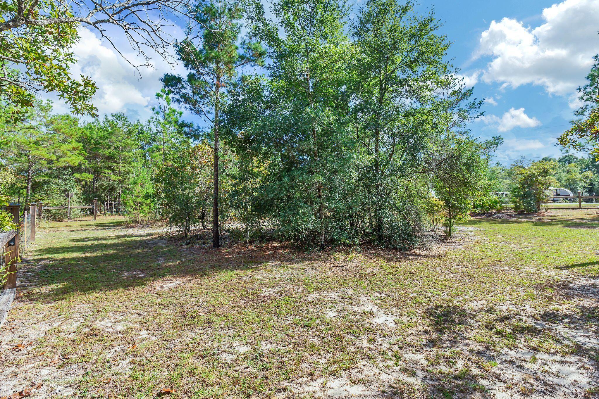 OAKWOOD HILLS UNIT 3 - Land