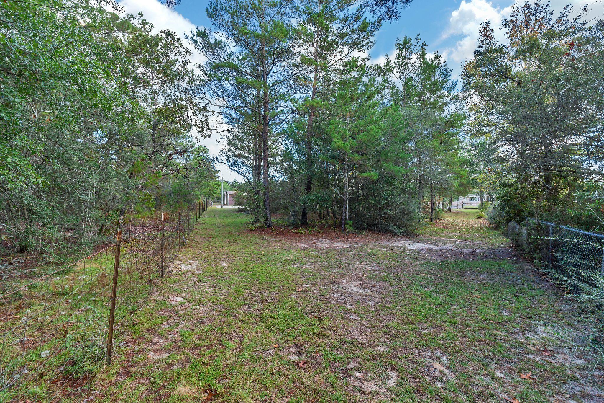 OAKWOOD HILLS UNIT 3 - Land
