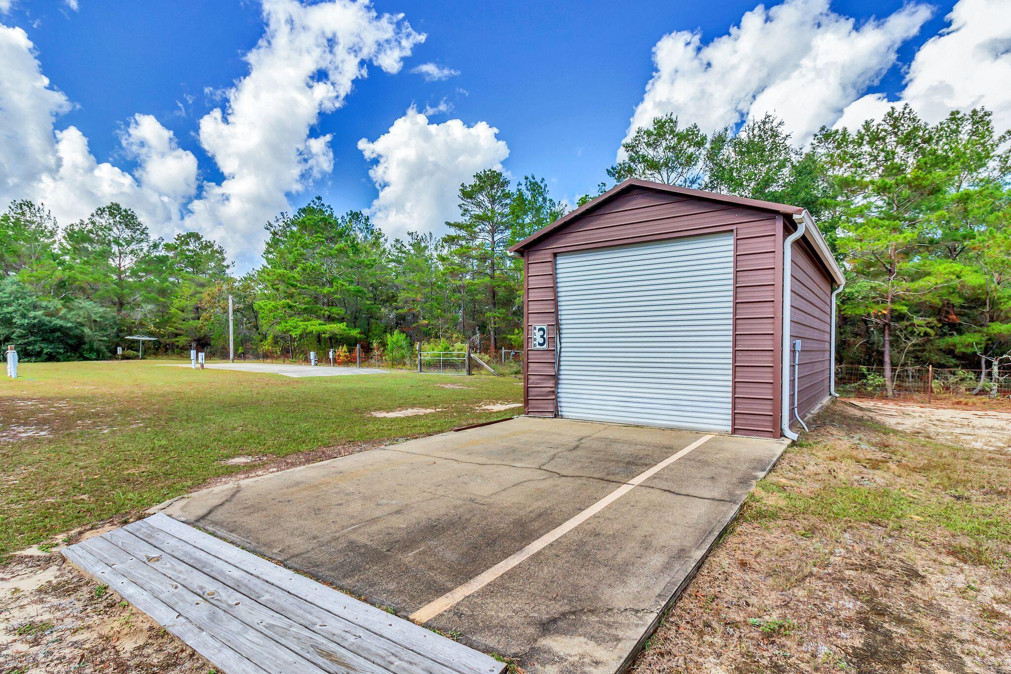 OAKWOOD HILLS UNIT 3 - Land