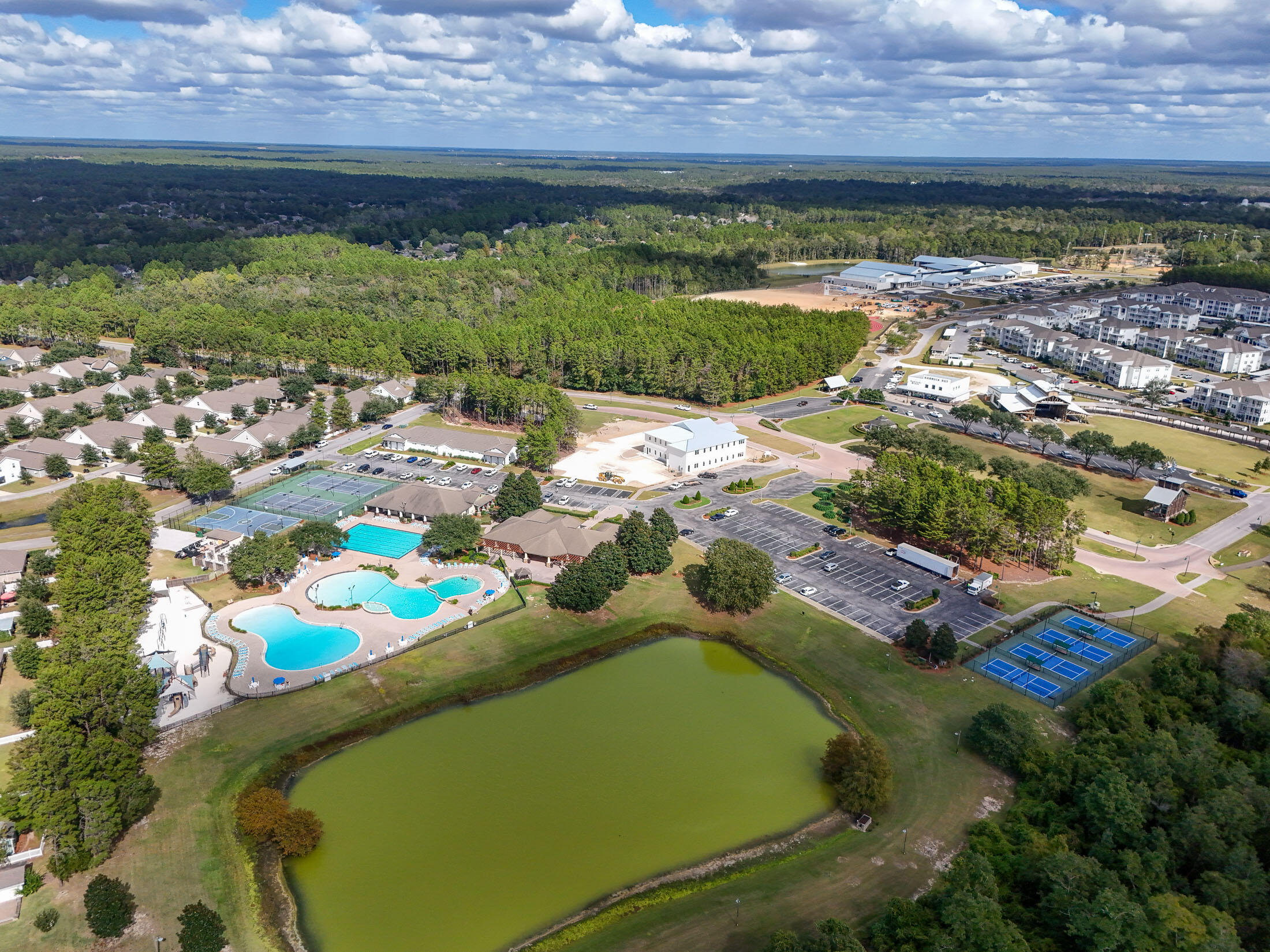 HAMMOCK BAY - Residential