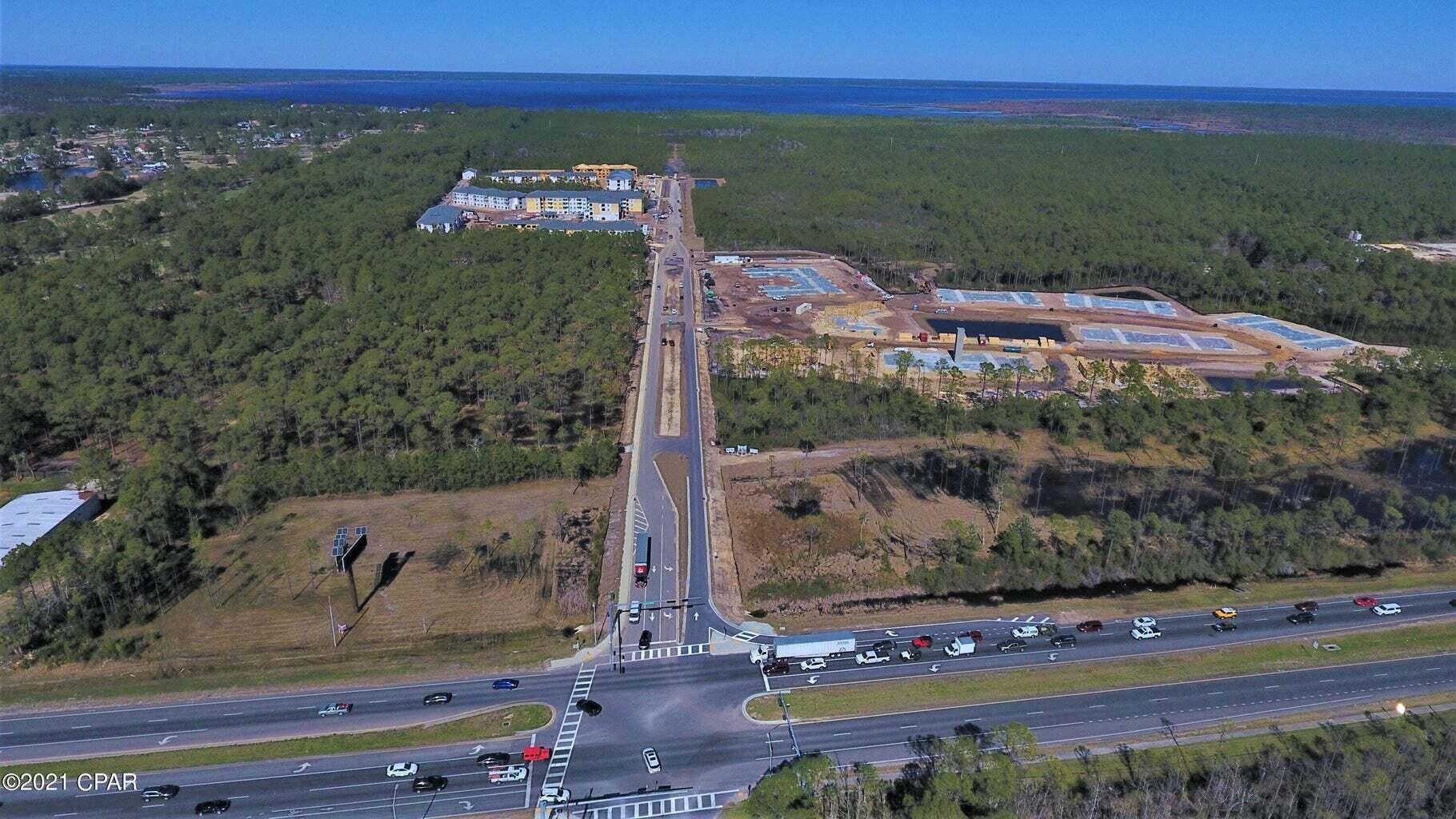 NO RECORDED SUBDIVISION - Land