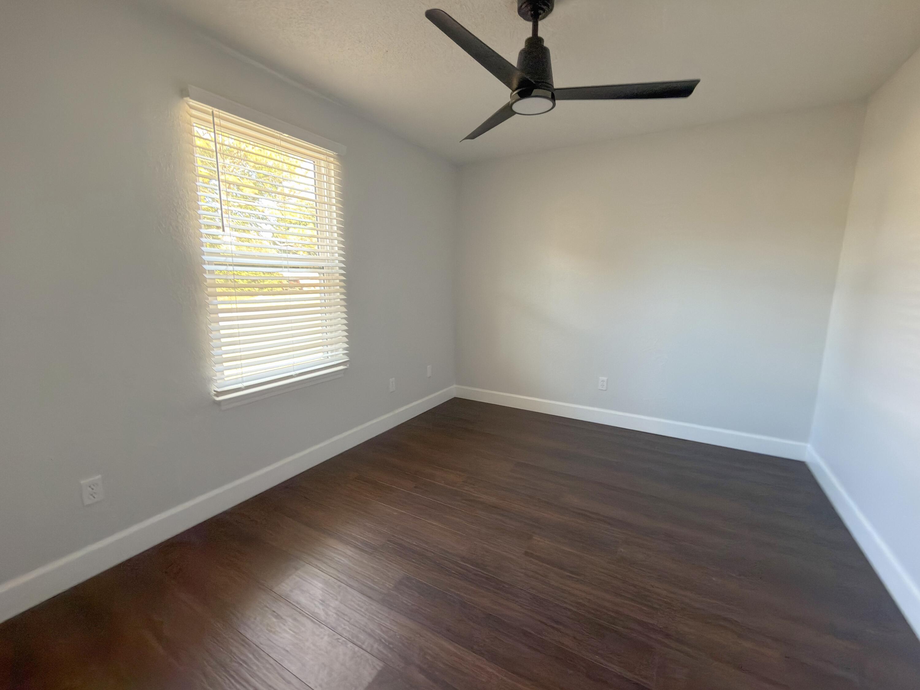 AMBERWOOD - Residential
