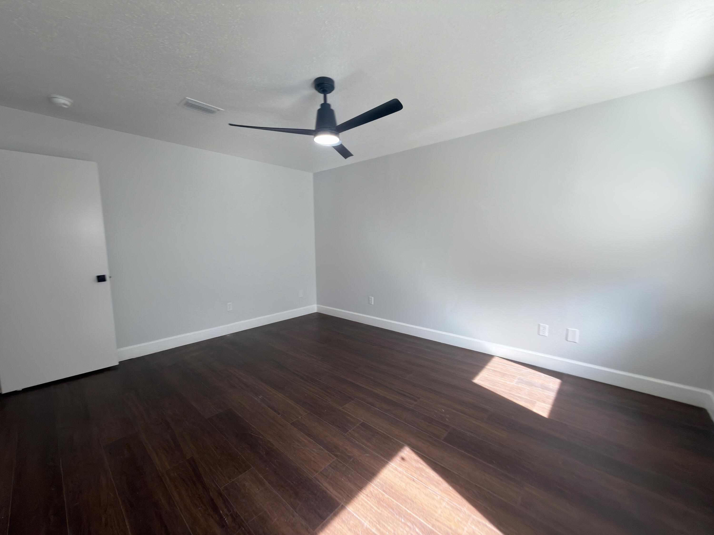 AMBERWOOD - Residential