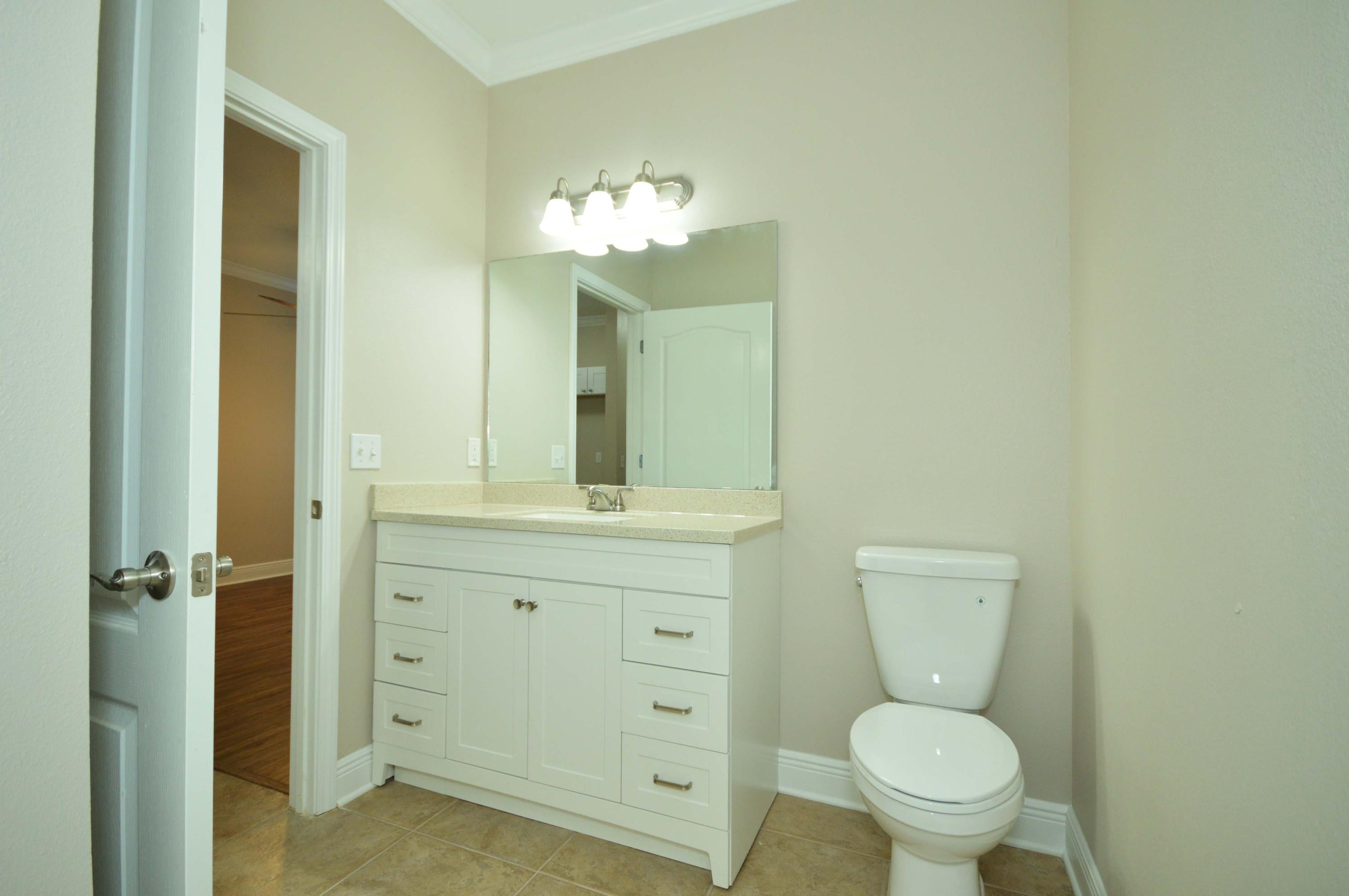 HADLEIGH HILLS T/H - Residential