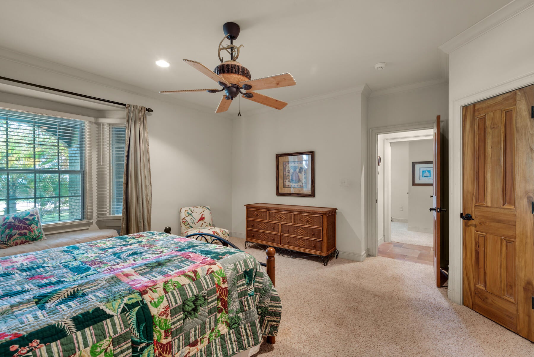 HATCHEE SHORES - Residential
