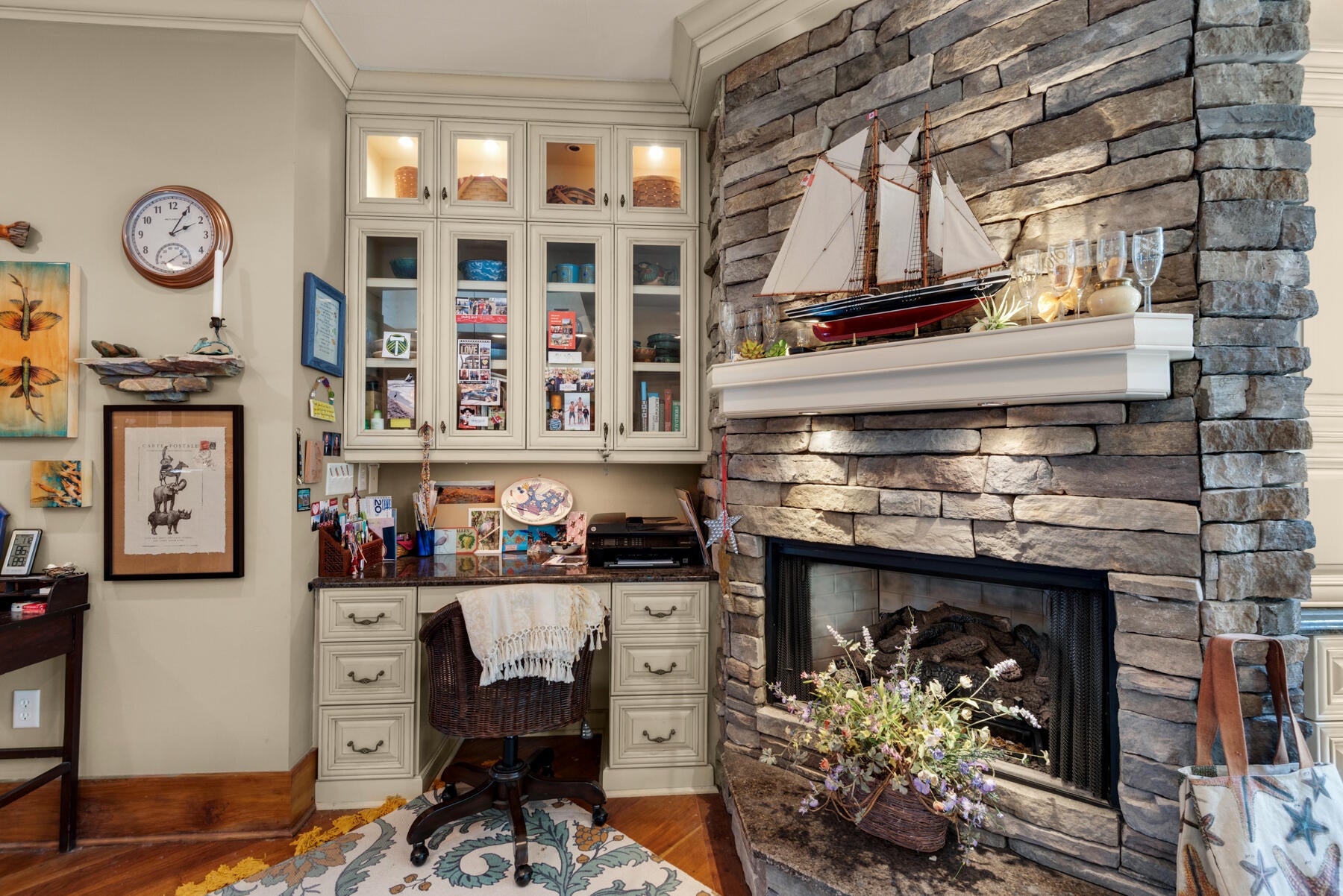 HATCHEE SHORES - Residential