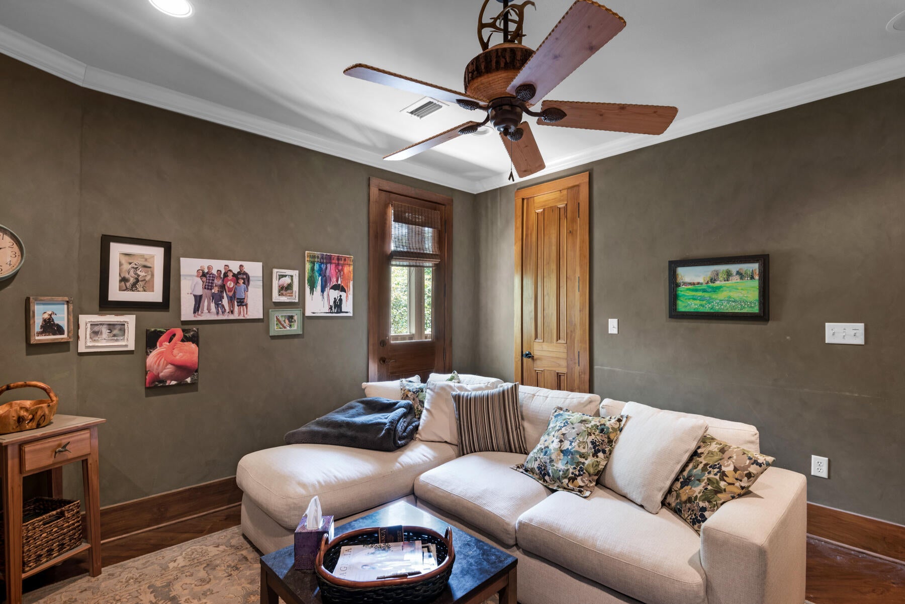 HATCHEE SHORES - Residential