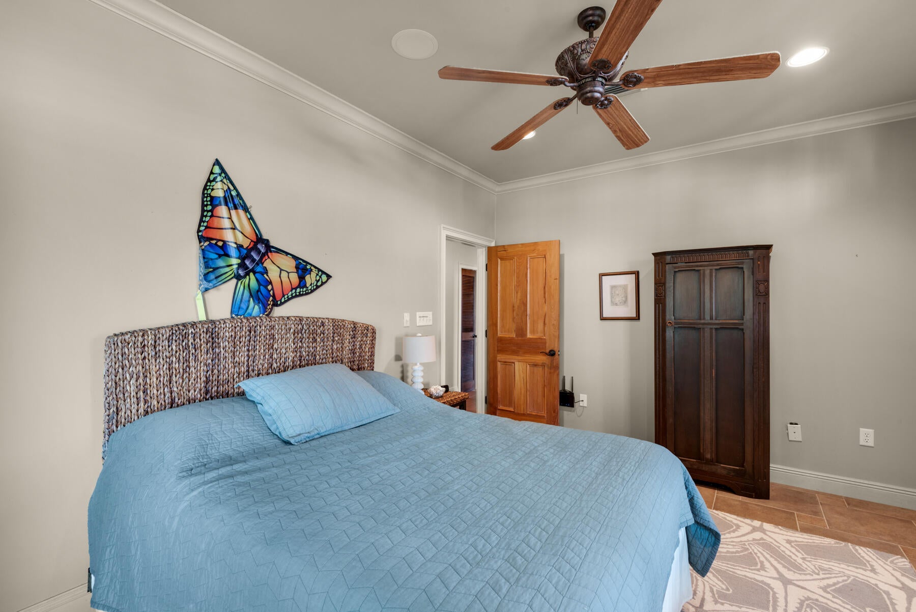 HATCHEE SHORES - Residential