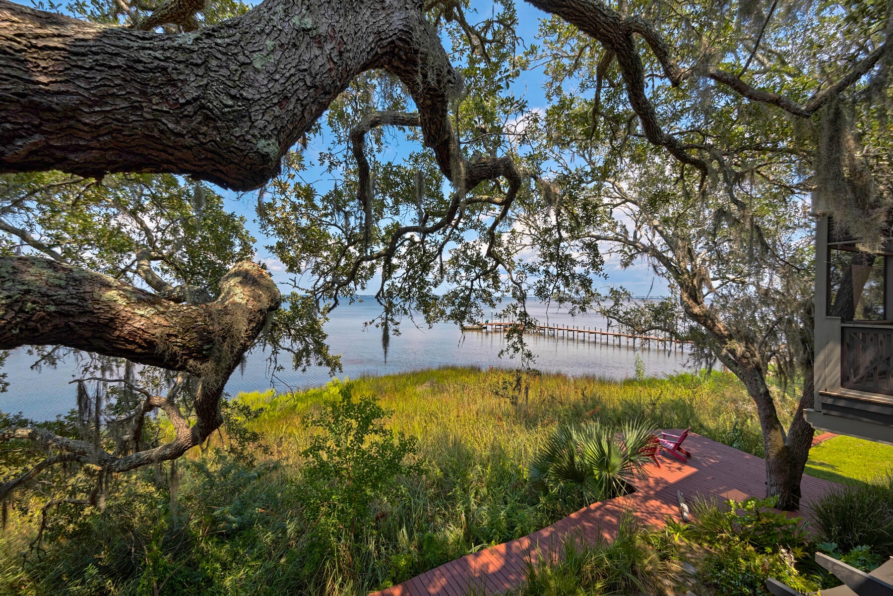 HATCHEE SHORES - Residential