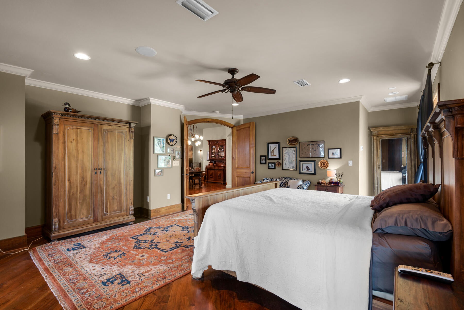 HATCHEE SHORES - Residential