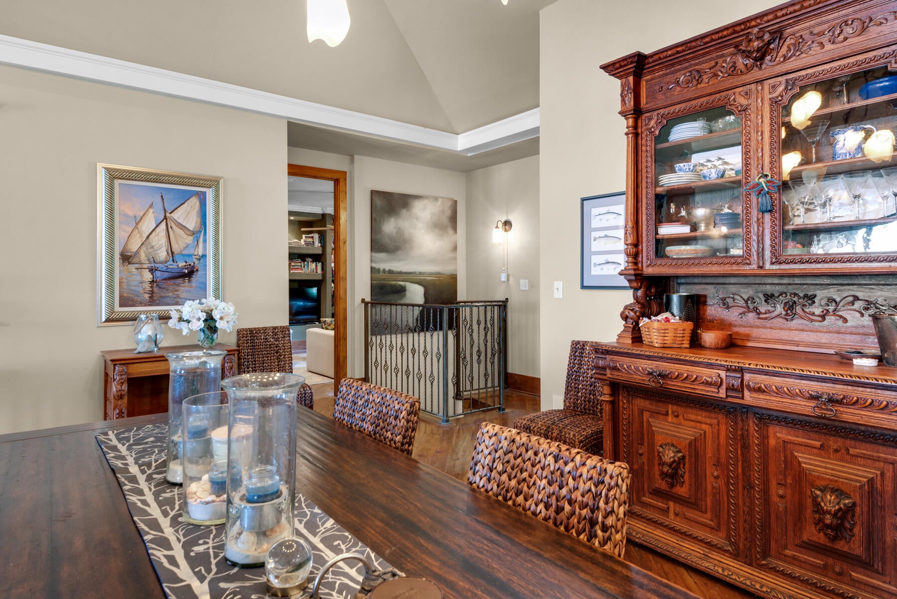 HATCHEE SHORES - Residential