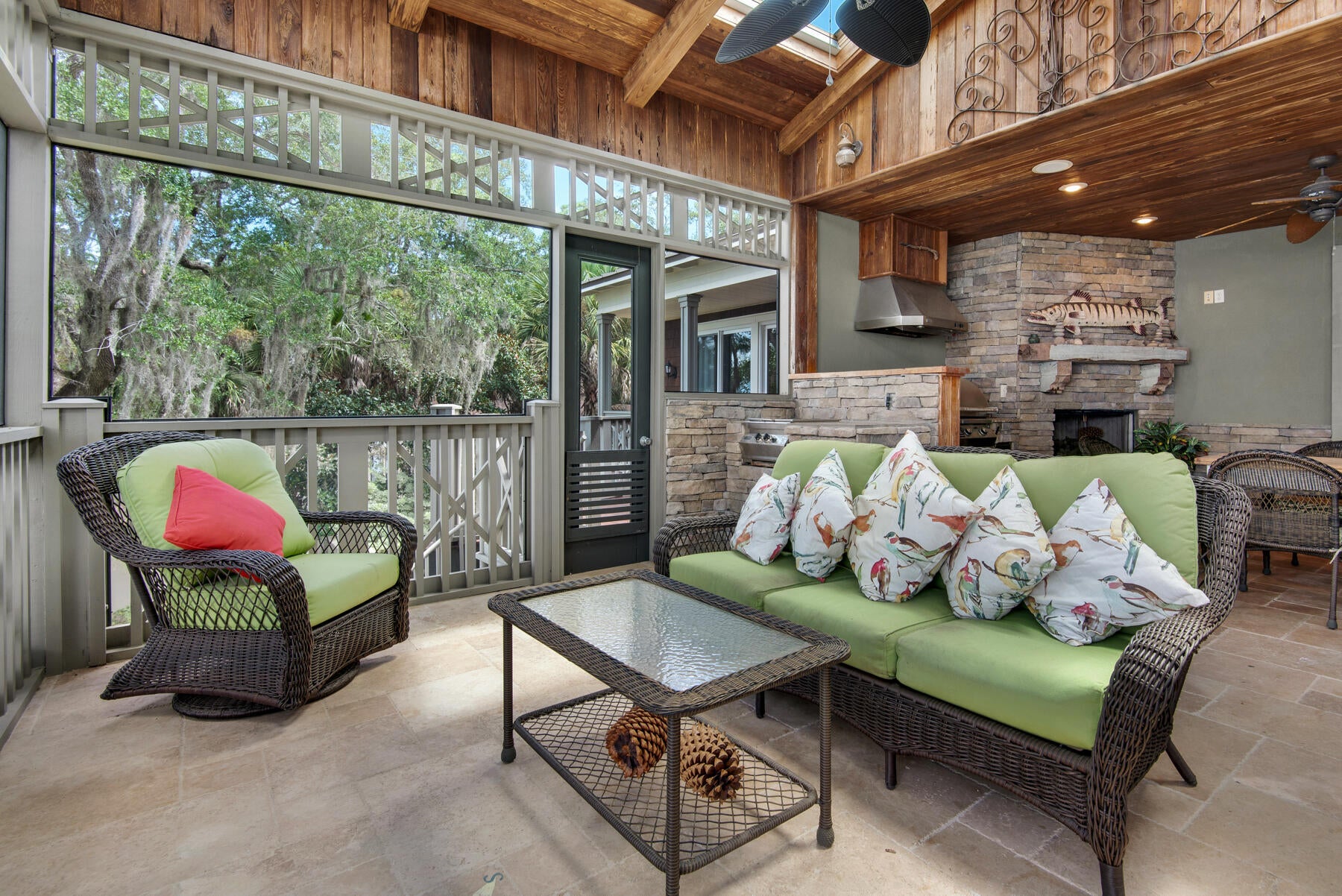 HATCHEE SHORES - Residential