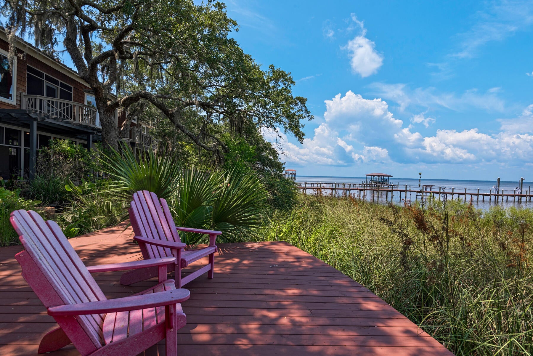 HATCHEE SHORES - Residential
