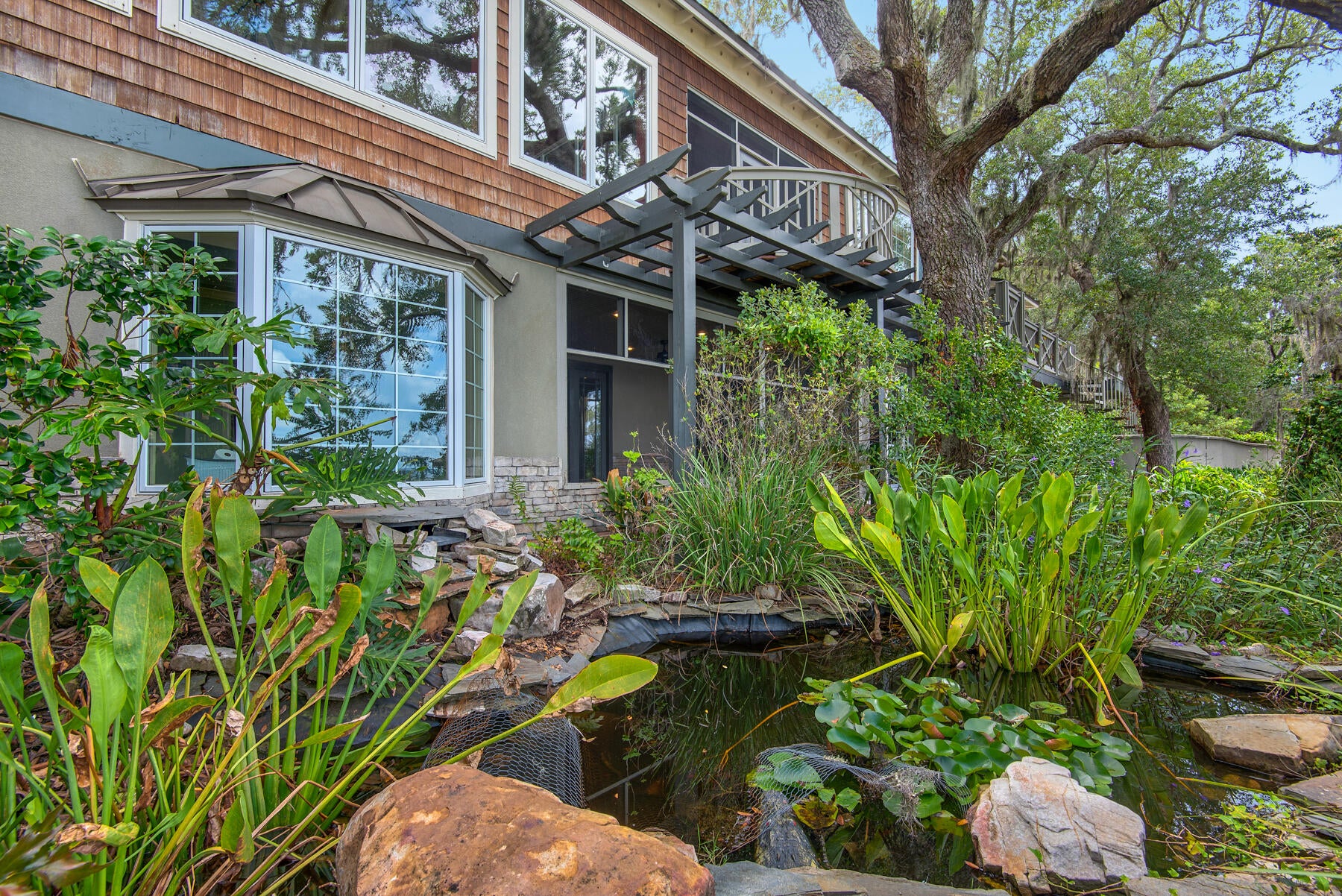 HATCHEE SHORES - Residential